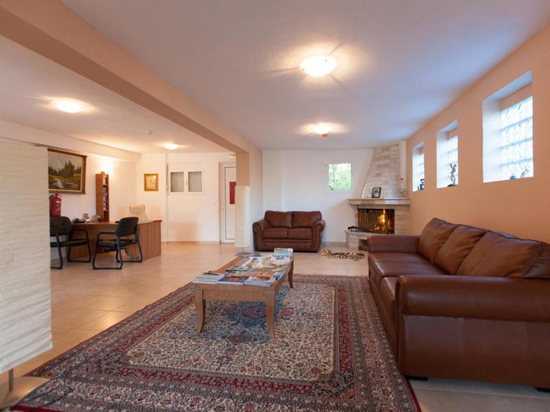 Elatos Apartments Клитория Стая снимка